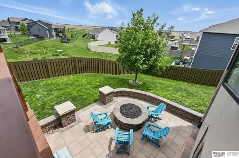 235 N 10th Ave, Springfield, NE 68059 photo 2
