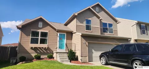 20610 Parker St, Elkhorn, NE 68022