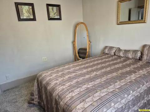Bedroom - 1410 Central Ave, Auburn, NE 68305 photo 2 of 4