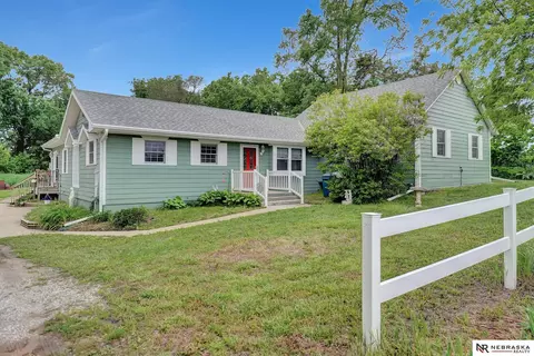 7105 W Davey Rd, Raymond, NE 68428