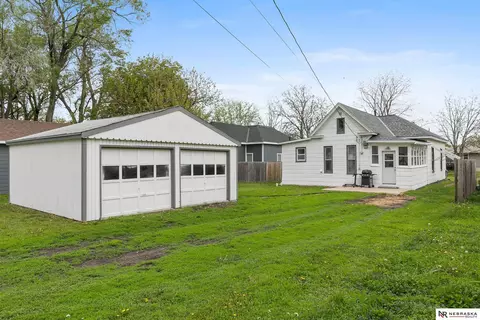 6633 Platte Ave, Lincoln, NE 68507