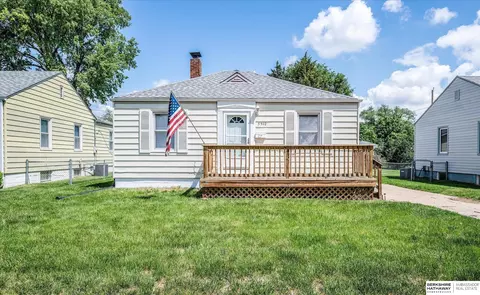 3512 Avenue E Ave, Council Bluffs, IA 51501