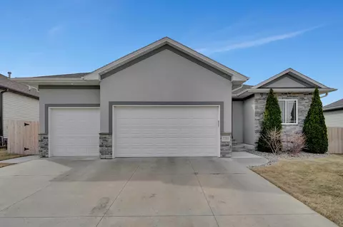 7355 Rachel Rd, Lincoln, NE 68516