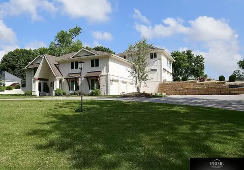 20640 Rawhide Rd, Omaha, NE 68022