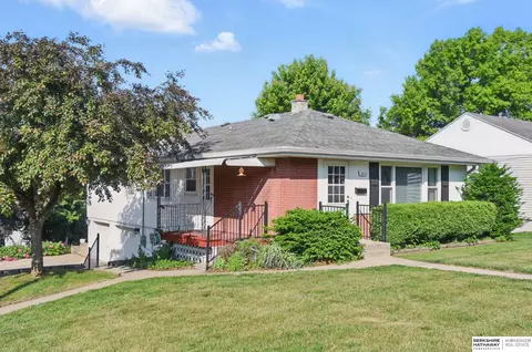 2613 Edwards St, Bellevue, NE 68005