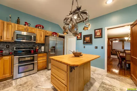 102 Eldon St, Talmage, NE 68448 photo 4