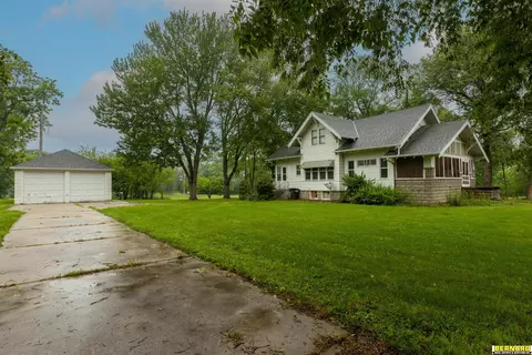 102 Eldon St, Talmage, NE 68448 photo 3