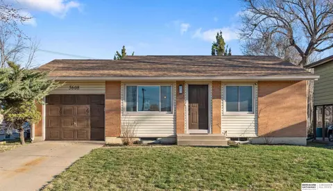 5608 Kearney Ave, Lincoln, NE 68507