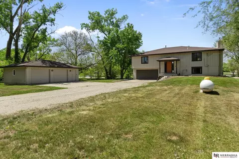 Exterior - 2076 Sunset Dr, Cedar Creek, NE 68016 photo 5 of 17