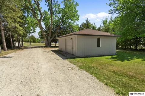 Exterior - 2076 Sunset Dr, Cedar Creek, NE 68016 photo 16 of 17