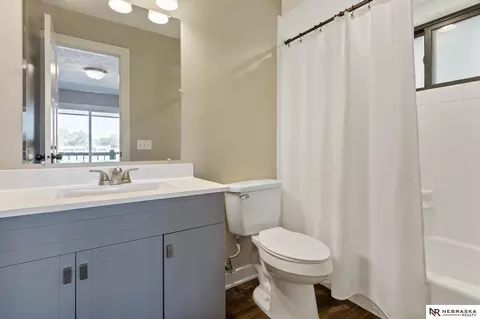 Bath - 2076 Sunset Dr, Cedar Creek, NE 68016 photo 1 of 3