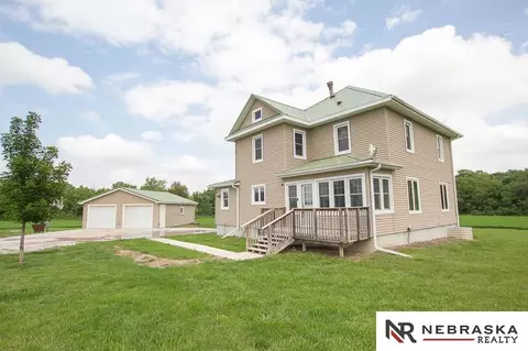 530 County Road 406, Beaver Crossing, NE 68313