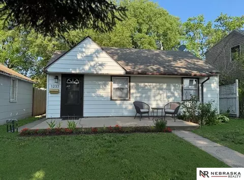 1233 N Pebble St, Fremont, NE 68025