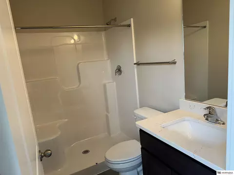 4522 N 40 St, Omaha, NE 68111 photo 14
