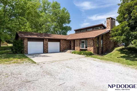 13701 NW 112th St, Malcolm, NE 68402