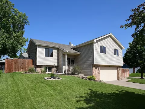 5000 NW 6th St, Lincoln, NE 68521