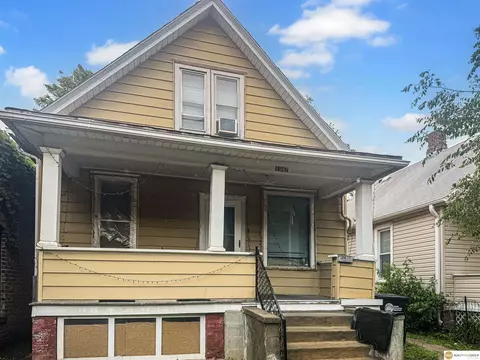 1947 S 13 St, Omaha, NE 68108
