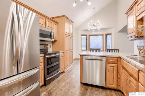 600 N 6th St, Springfield, NE 68059 photo 11