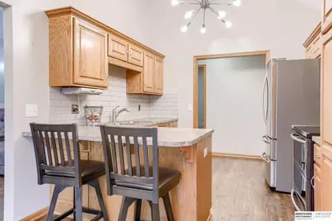 600 N 6th St, Springfield, NE 68059 photo 8