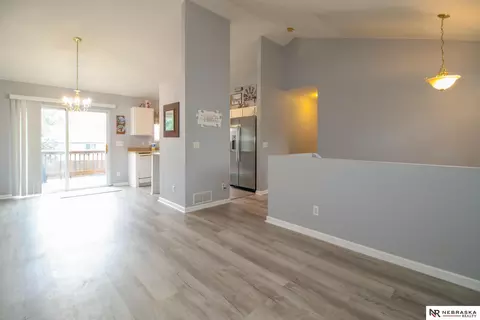 Living - 15417 Willit St, Bennington, NE 68007 photo 2 of 2