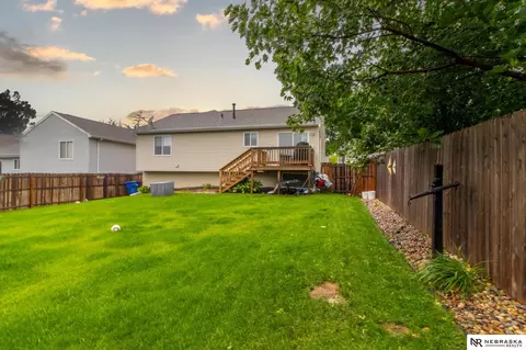 Exterior - 15417 Willit St, Bennington, NE 68007 photo 5 of 5