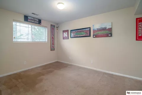 Bedroom - 15417 Willit St, Bennington, NE 68007 photo 4 of 4