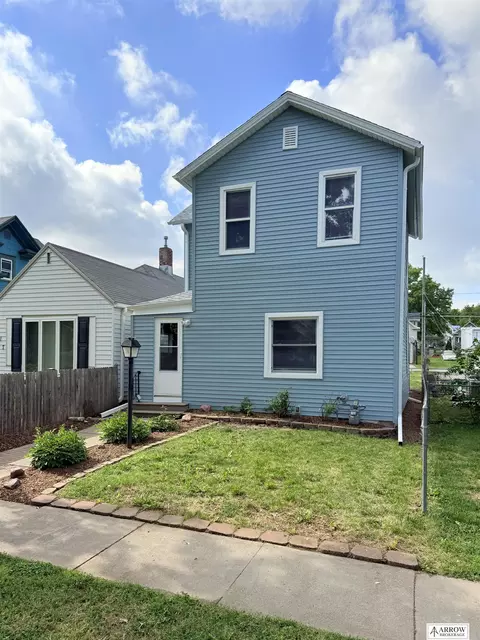 715 C St, Lincoln, NE 68502