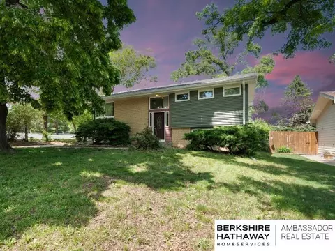 9222 Sahler St, Omaha, NE 68134