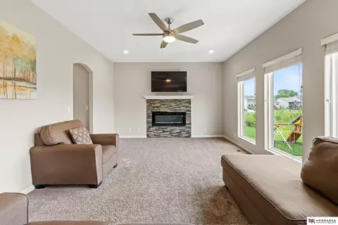 17618 Clay St, Bennington, NE 68007 photo 18