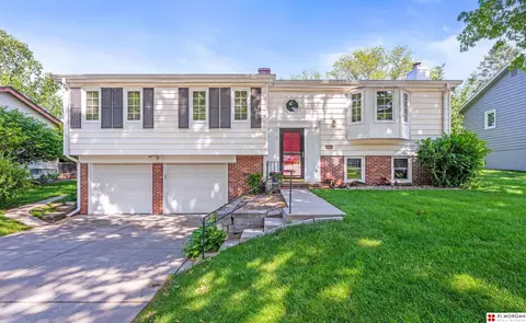 1439 S 123 St, Omaha, NE 68144