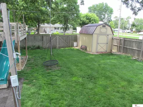 Exterior - 217 S Union Ave, Exeter, NE 68351 photo 3 of 6