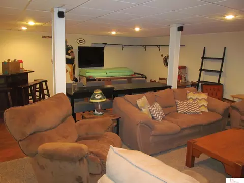 Living - 217 S Union Ave, Exeter, NE 68351 photo 2 of 3
