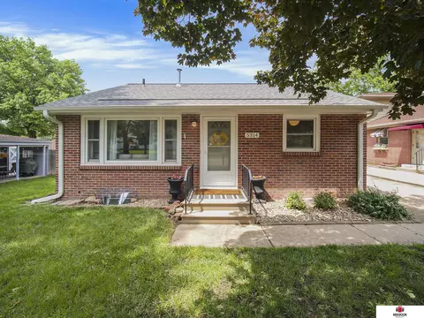 5314 Myrtle St, Lincoln, NE 68506
