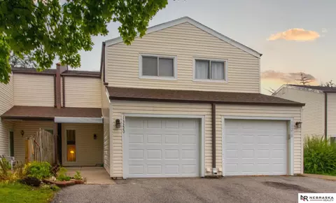 13220 Carpenter St, Omaha, NE 68138