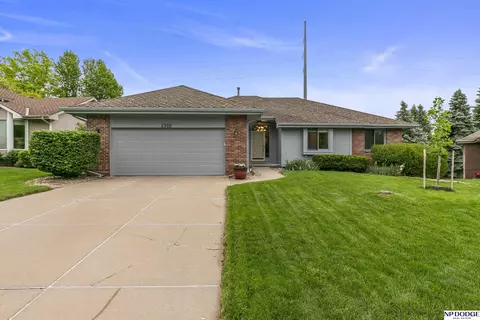 2309 N 144 Ave, Omaha, NE 68116
