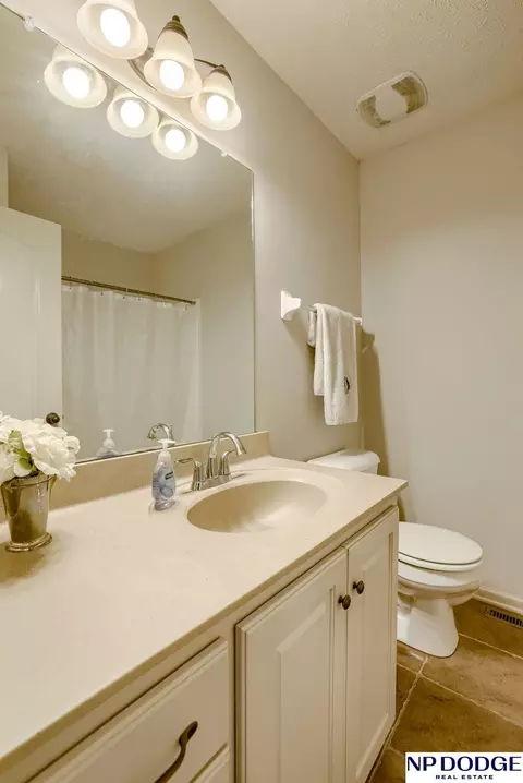 15930 Grebe St, Bennington, NE 68007 photo 25