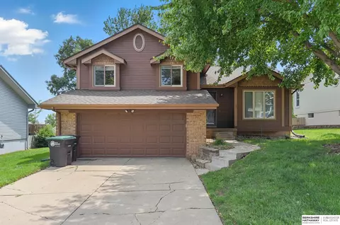 12335 Wirt St, Omaha, NE 68164