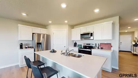 8516 S 179th St, Omaha, NE 68136 photo 5