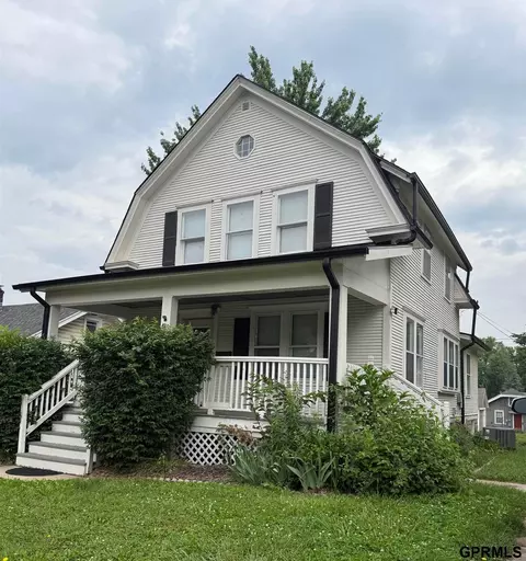 4320 Wakeley St, Omaha, NE 68131