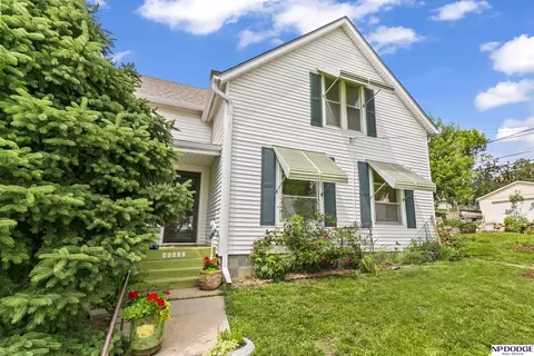 15410 Bennington Rd, Bennington, NE 68007