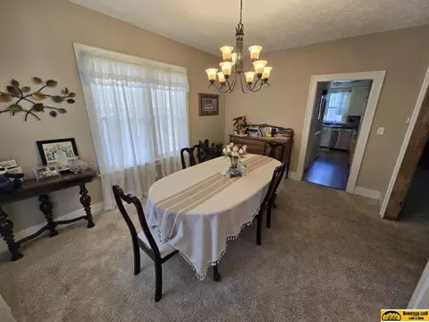 1421 11th St, Beatrice, NE 68310 photo 9