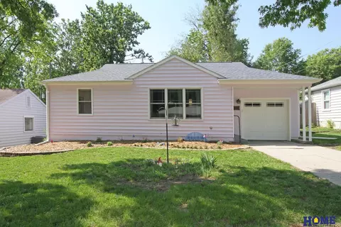 3525 Van Dorn St, Lincoln, NE 68506