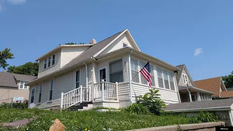 3322 S 20 St, Omaha, NE 68108