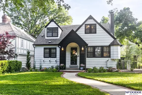 5102 Lafayette Ave, Omaha, NE 68132