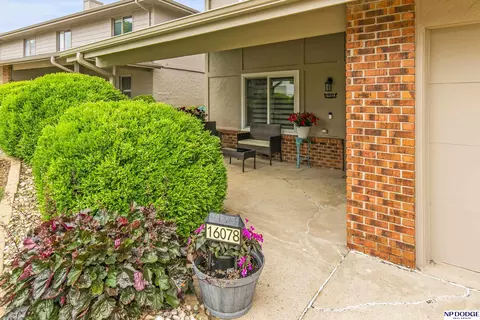 16078 Wright Plz, Omaha, NE 68130 photo 2