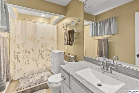 16078 Wright Plz, Omaha, NE 68130 photo 24