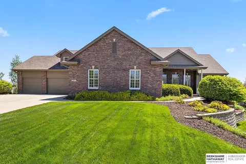 3821 S Hws Cleveland Blvd, Omaha, NE 68130