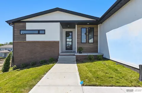 16951 Benjamin St, Bennington, NE 68007 photo 44