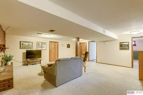 280 N 8th St, Springfield, NE 68059 photo 30