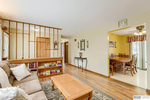 280 N 8th St, Springfield, NE 68059 photo 10